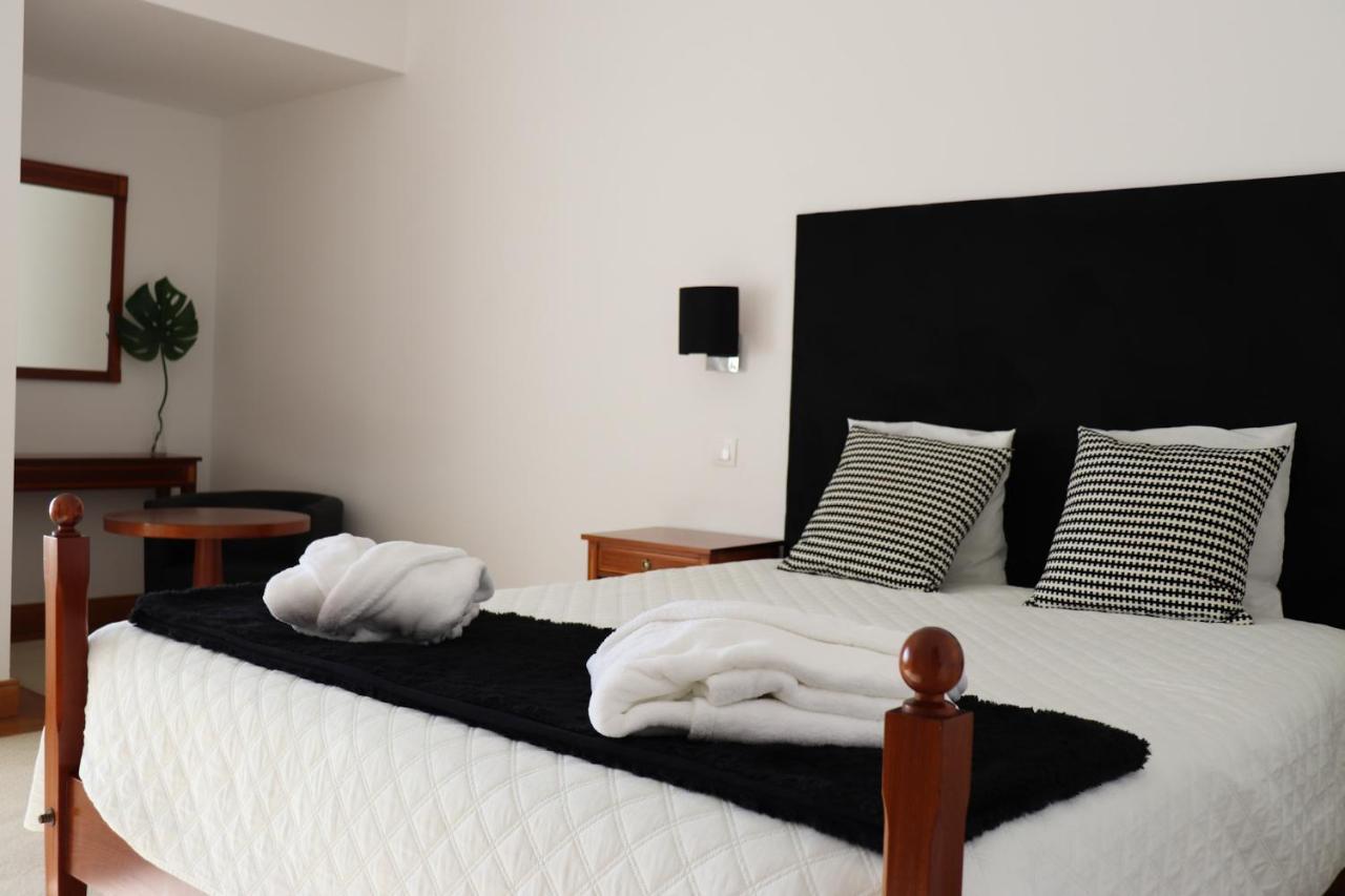 Hotel Segredos De Vale Manso Martinchel Eksteriør billede
