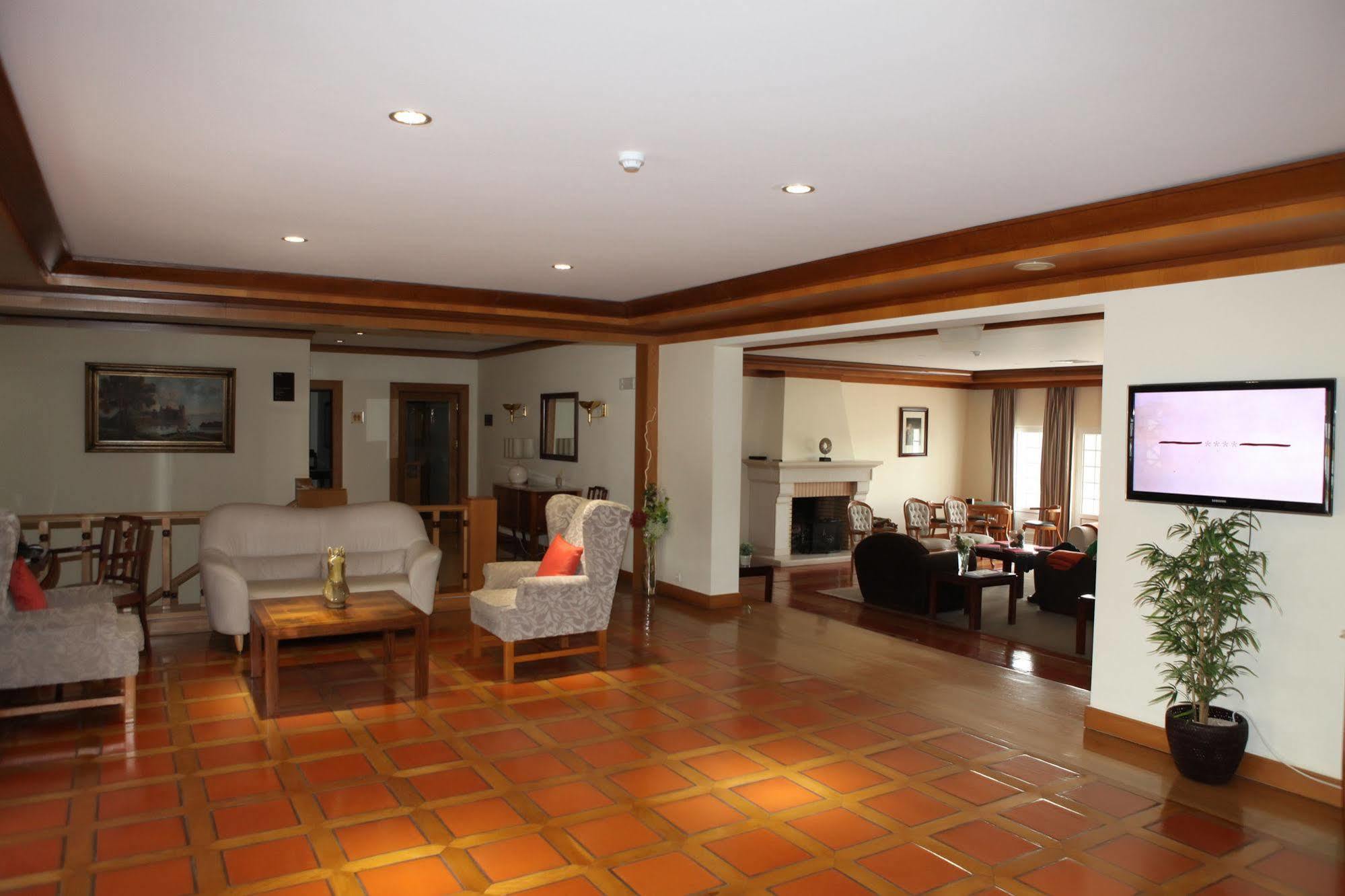 Hotel Segredos De Vale Manso Martinchel Eksteriør billede